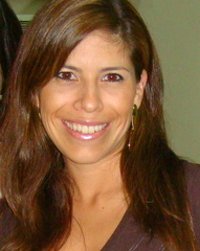 Delia Olmedo, Singapore
