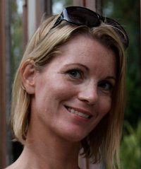 Janine Clements, Singapore