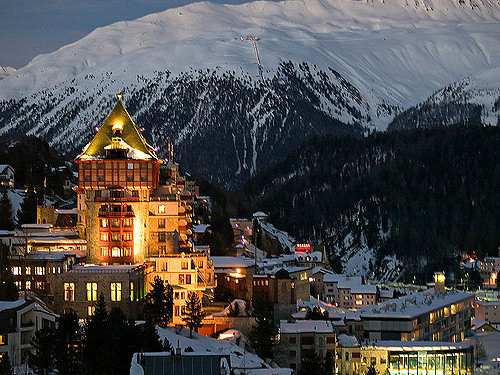 Ten Swiss Winter Activities That Aren’t Skiing