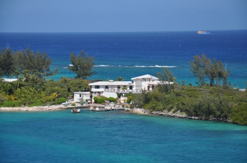 An Expat Guide To Buying Property In The Bahamas