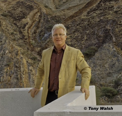 Tony Walsh, Muscat