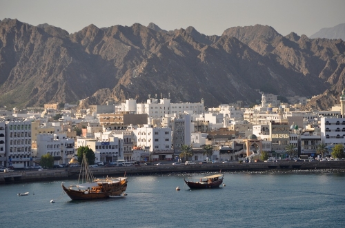 Report: Expats In Oman Sending Less Money Home