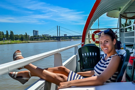 Jenna, Düsseldorf