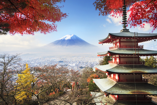 Why Are So Many Expats Moving To Japan?