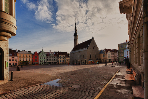 Driving And Public Transport In Estonia: A Guide For Expats