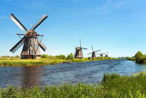How To Keep Your Health Insurance Costs Low In The Netherlands